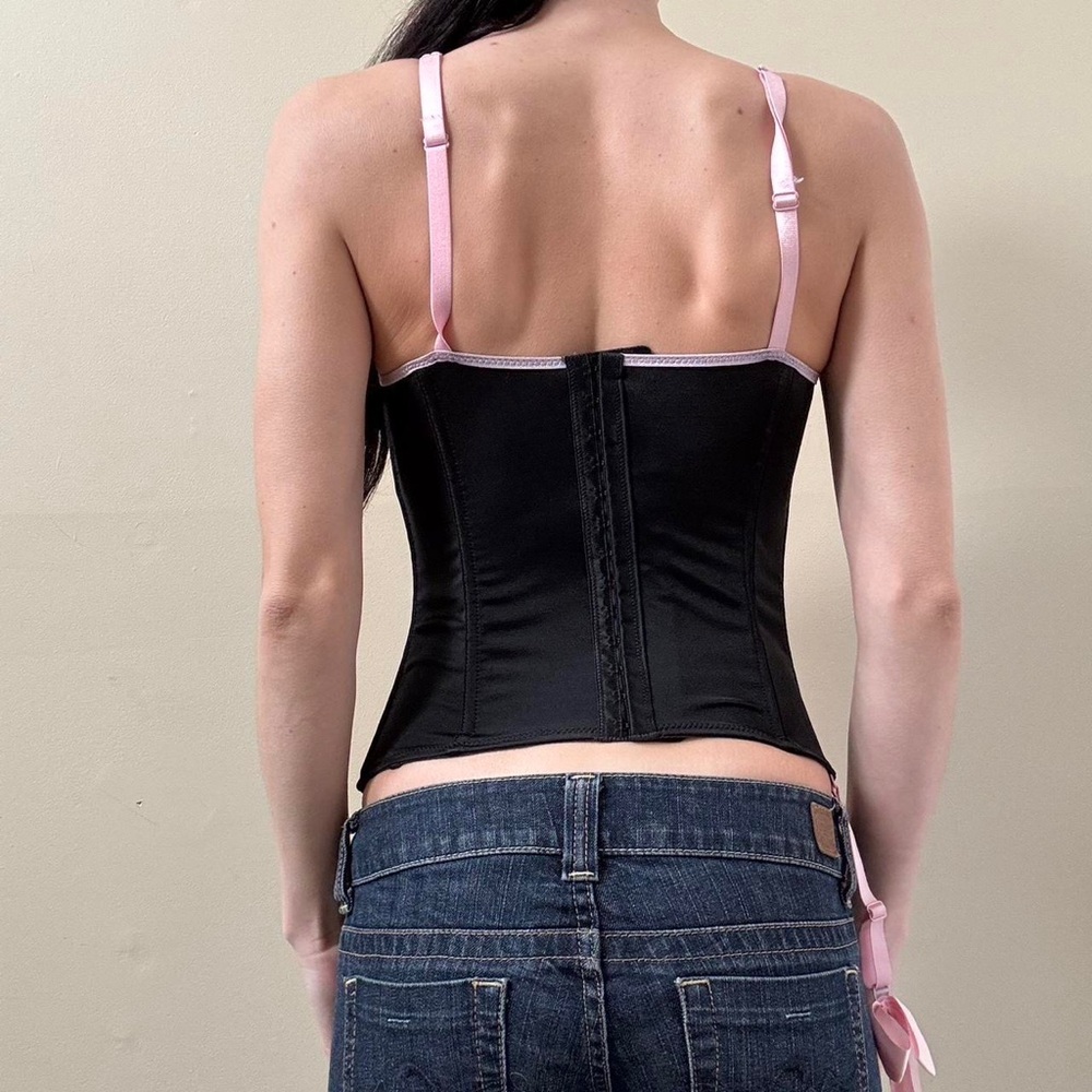 Pink bow corset - Picture 3 of 8